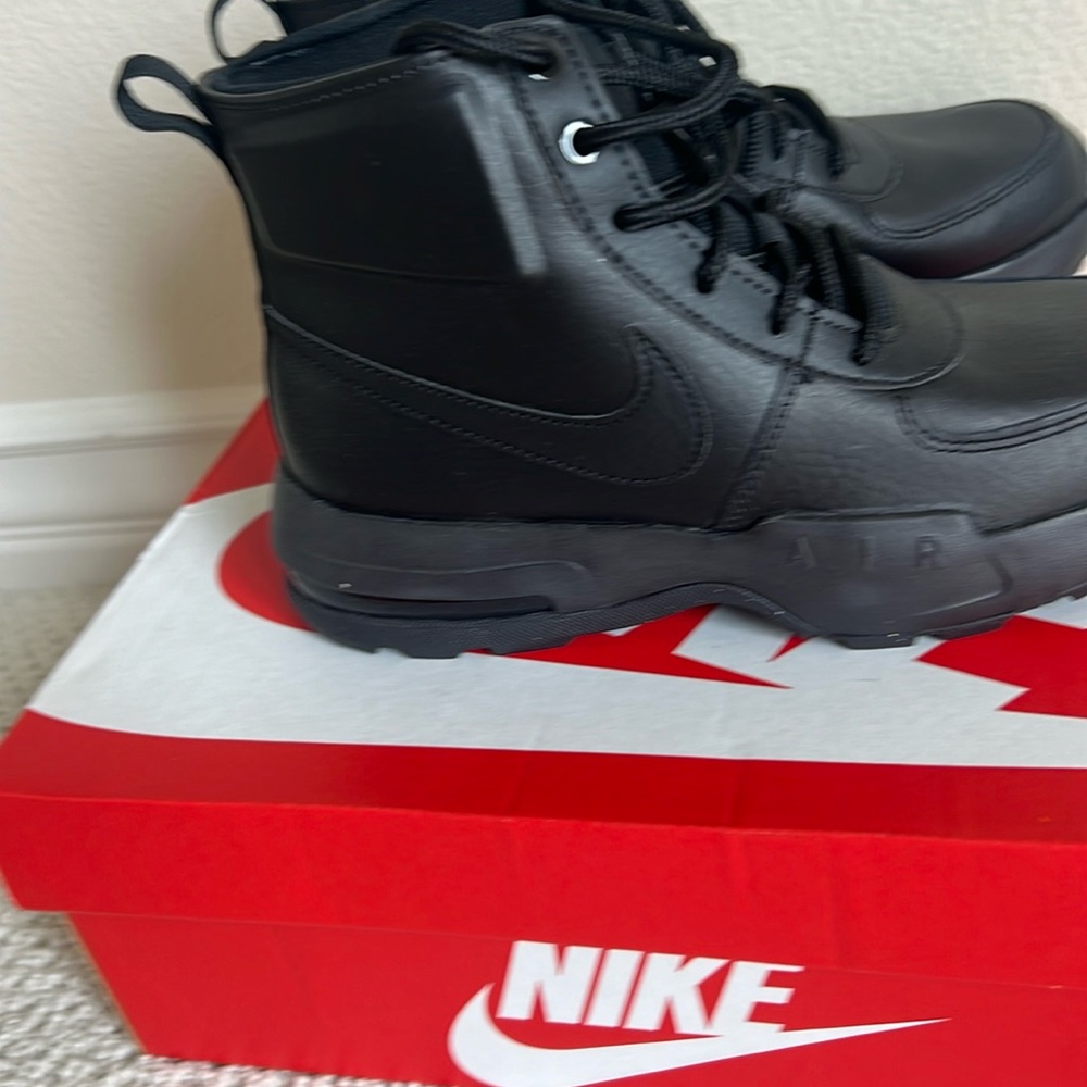 Nike boots
